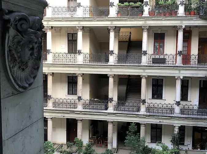 Baraka Hostel Budapesta