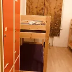 Vandrerhjem Baraka *