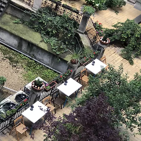 Baraka Hostel Budapest