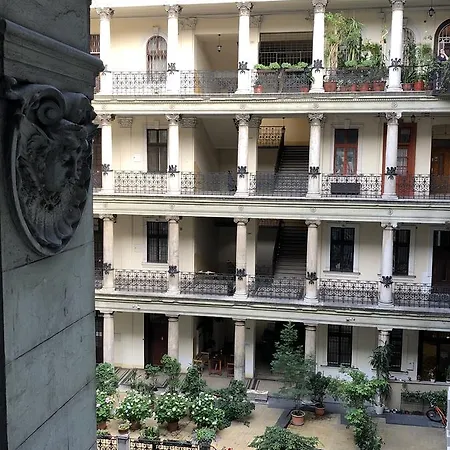 Baraka Hostel Budapest